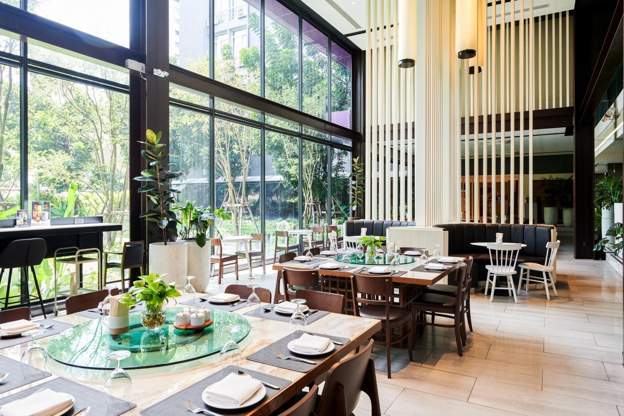 Tk Palace Hotel & Convention Бангкок Экстерьер фото