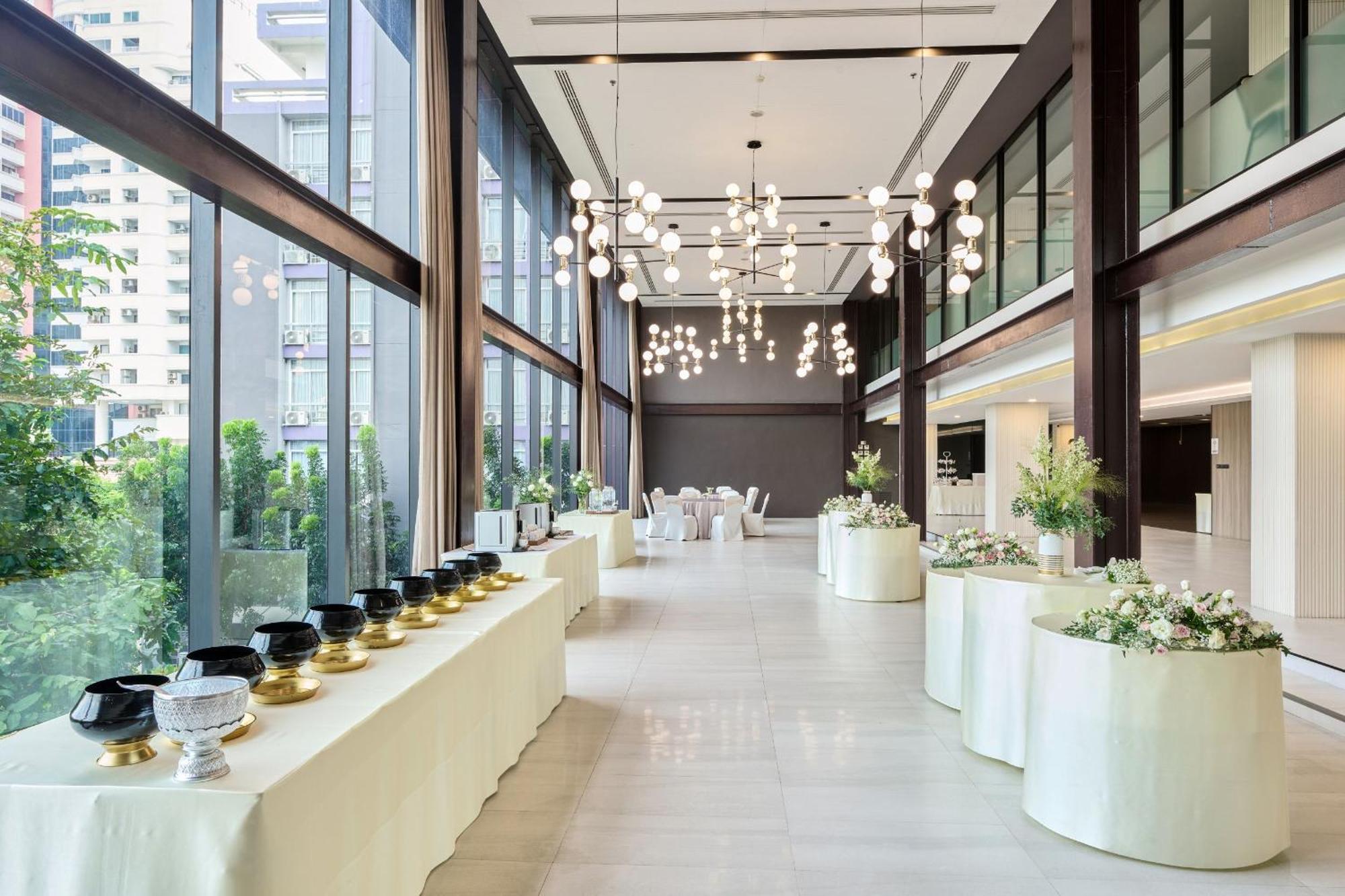 Tk Palace Hotel & Convention Бангкок Экстерьер фото