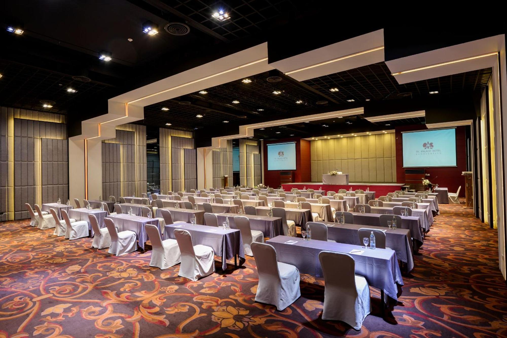 Tk Palace Hotel & Convention Бангкок Экстерьер фото